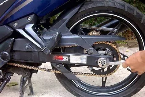 Các vấn đề thường gặp ở sên (xích) xe moto và cách khắc phục
