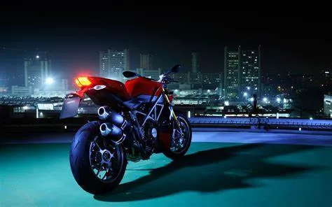 Chia sẻ từ "người trong cuộc": Câu chuyện về bảo hiểm xe moto